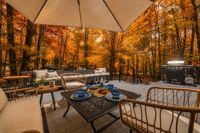 Hot Tub Firepit Beach Access Pets Games — Blakeslee, PA