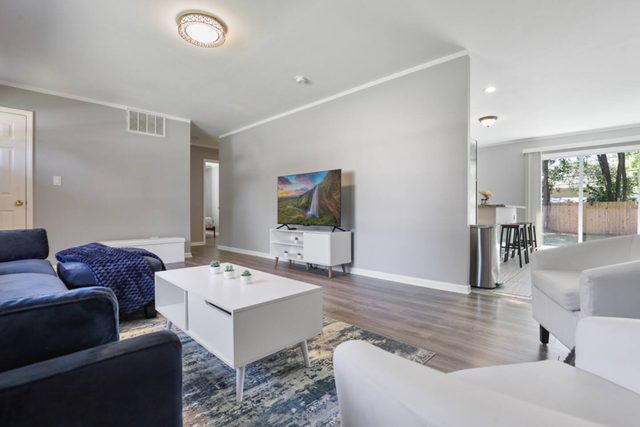 Rejuvenate: 4BR, fenced yard