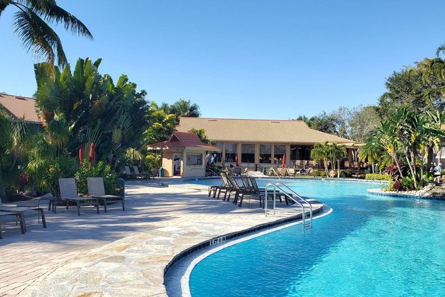 Paradise Found  - 2 BR @ Falling Waters Naples, FL