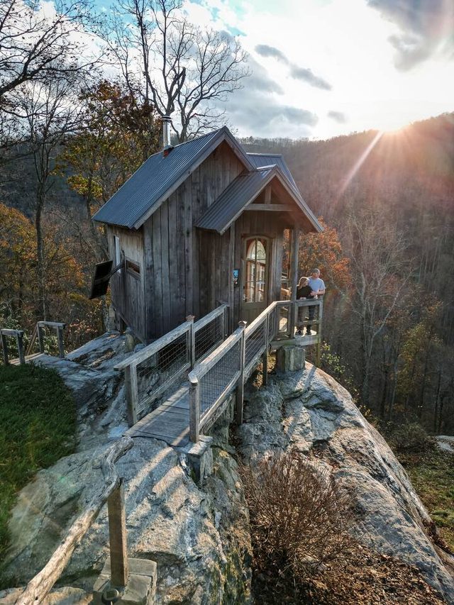 Cliffside Cabin at Raven Rock Mountain — Fletcher, NC