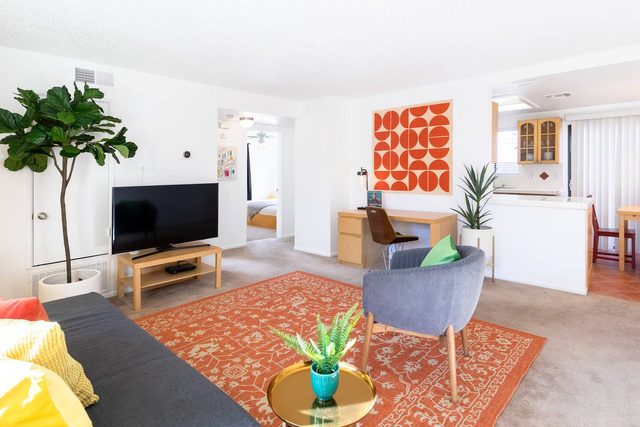 Special Desert Long Short Term 2BR Full Kitchen