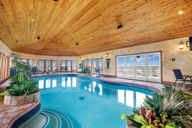 Heated Pool/Canyon Rim/Arcade/Theater/Sleeps 32 — Filer, ID