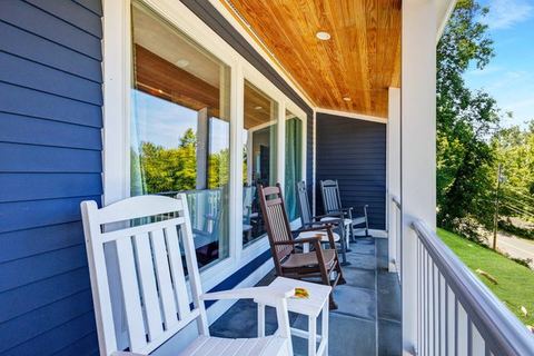 Bluewater Lodge | Pool, Dock, Fire Pit