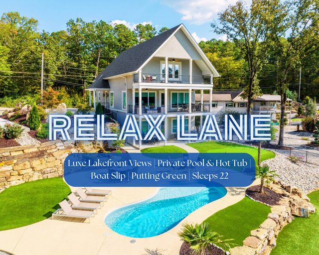 "Relax Lane" | Lakefront Views*Private Pool*Hot tub*Putting Green*Firepit*Boat Slip — Hot Springs, AR