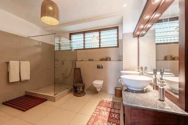 Diani Beach - luxury 1 bedroom apartment with pool & garden by El Mufasa — Diani Beach, Kwale County
