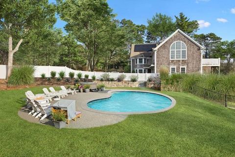Pool. Hot Tub. Game Room. Walk to Beach. Luxury! — Chatham, MA