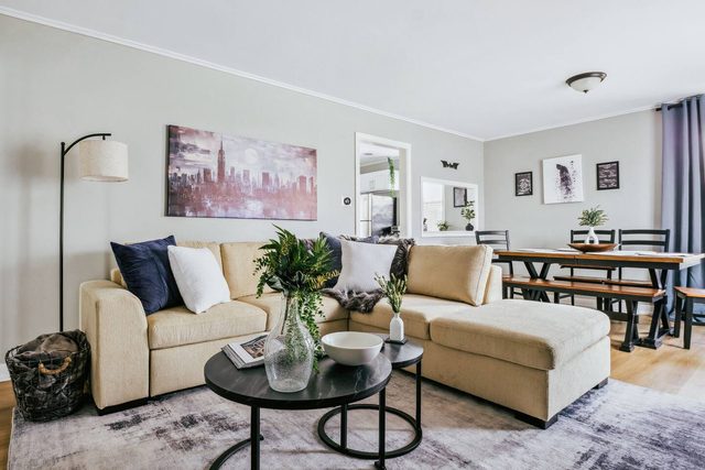 Charming & Cozy Getaway - A Heroic Stay Awaits!