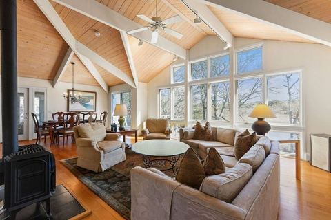 Pond Views-Firepit-Game Room-Beach Access-Kayaks — Chatham, MA