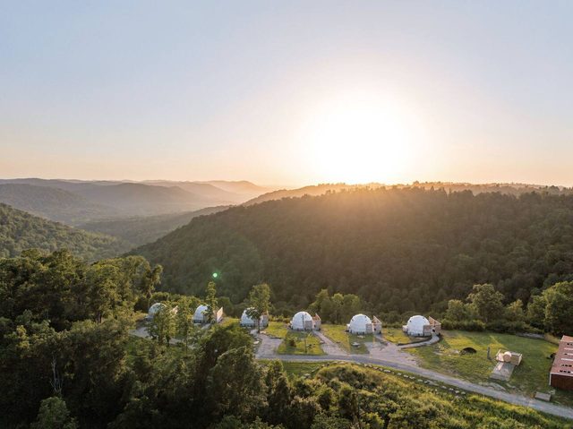 Hot Tub Dome | Epic Ridge Views | Sunrise Summit