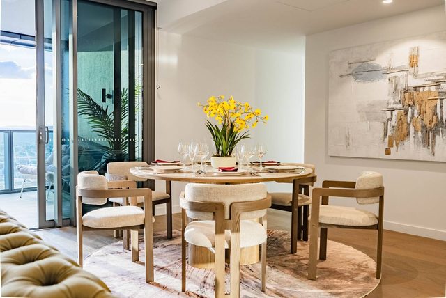 Céleste on the Star — Luxury Riverview 3 Bed Apt - Apartment — Brisbane City, Queensland