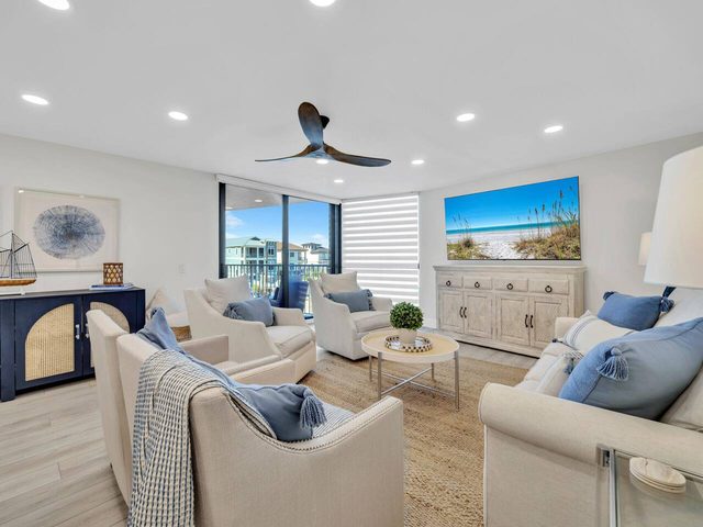 Gulf View | Private Beach | Pools & Beach Chairs