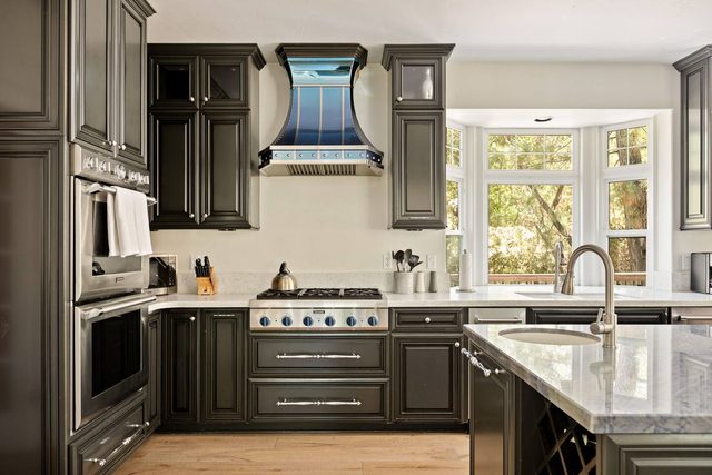Trailhead Villa | Luxury 4BR w/ Spa