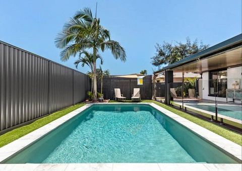 Hampton Haus - Cute Family Retreat with Pool