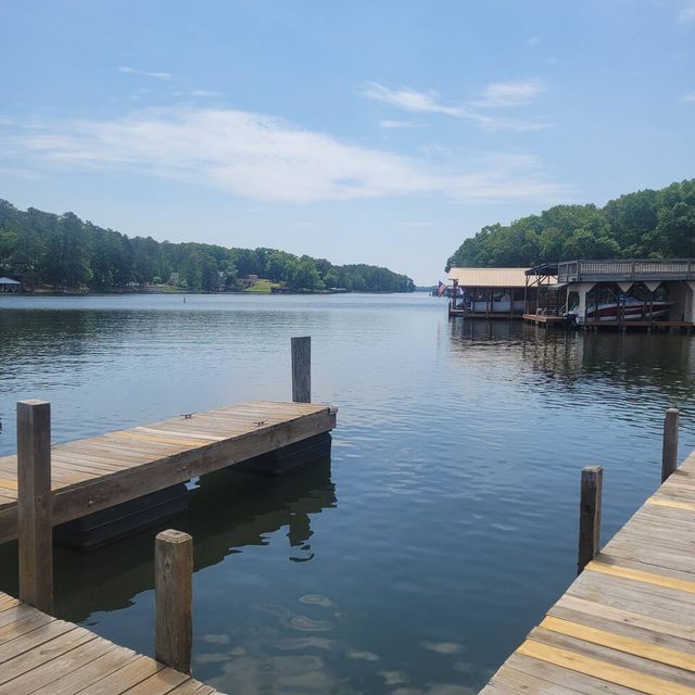 Lake Tillery Area Stay near Marina & Fire Pit — Mount Gilead, NC