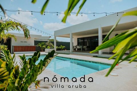 Eagle Beach Private Villa (3B/2.5B) 2 min to Beach