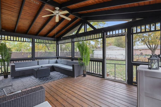 Love: Screened Porch, One Level