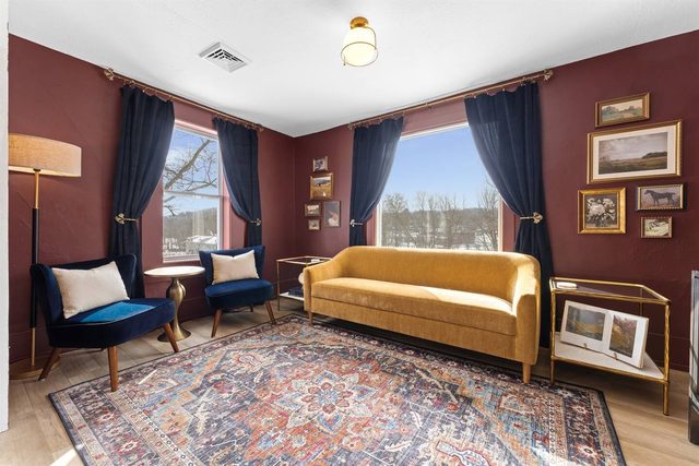 Historic Canal Retreat in Downtown Canal Fulton