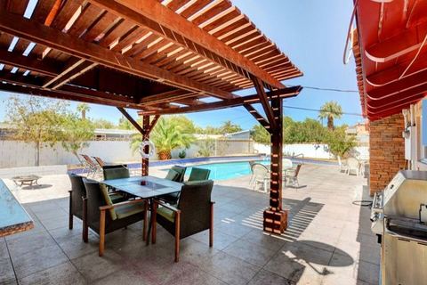Kirkland: Pool Home near the Strip, Las Vegas — Las Vegas, NV