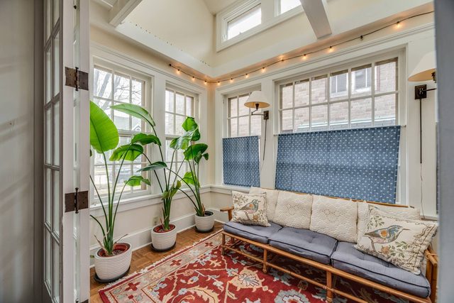 Historic Racine - Lovely Retreat Home - 3B/1.5B — Racine, WI
