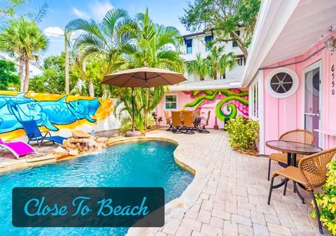 Trendy & Relaxing - Close to Beach - Pool - Hot Tub — Sarasota, FL