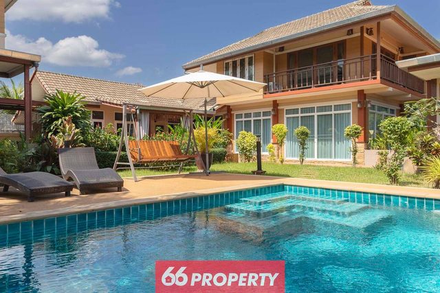 11 Bedrooms Quiet Oasis Pool Villa near Shopping