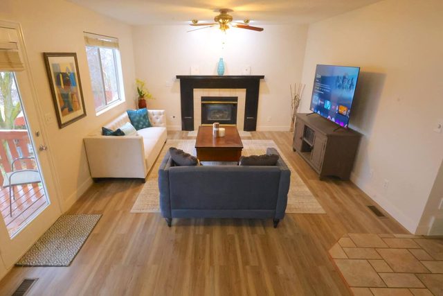 Spacious 5B ogden basecamp, skiing, hospitals+AFB