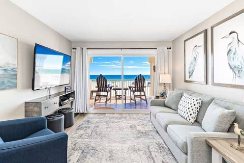 Harbor House B7, Beachfront Condo — Gulf Shores, AL