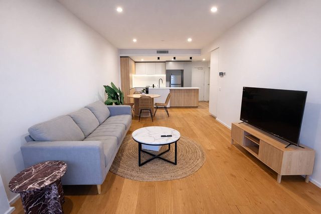 The Wattle & Oak West End Hideaway | City Views