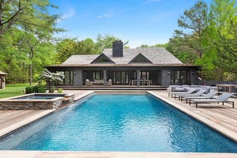 Merchant Manor | Pool, Tennis Court, Game Room — Sag Harbor, NY