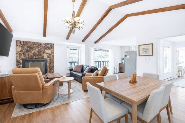 Angel Fire Retreat, 6 Bedroom with 4 Bathrooms