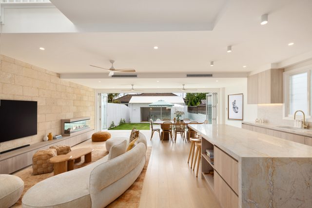 The Freshie House - Gorgeous Coastal Lux — Freshwater, New South Wales