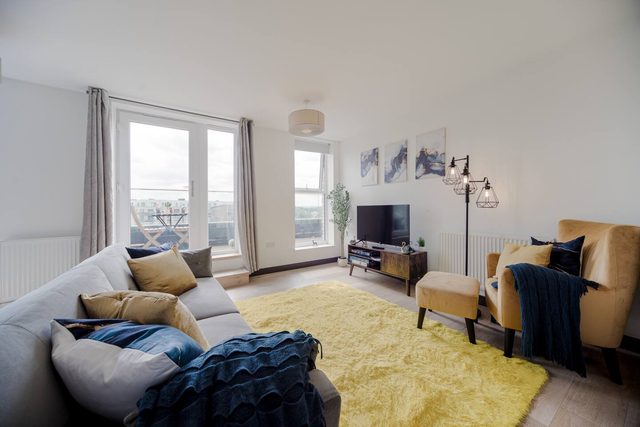 Beautiful 2 bed Flat| 2 bath| Free parking| London — Kent, England