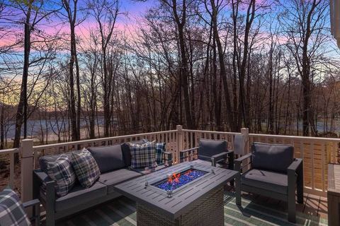 Lakefront Oasis w/ Speakeasy·Kayaks·HotTub·FirePit — Big Bass Lake, PA