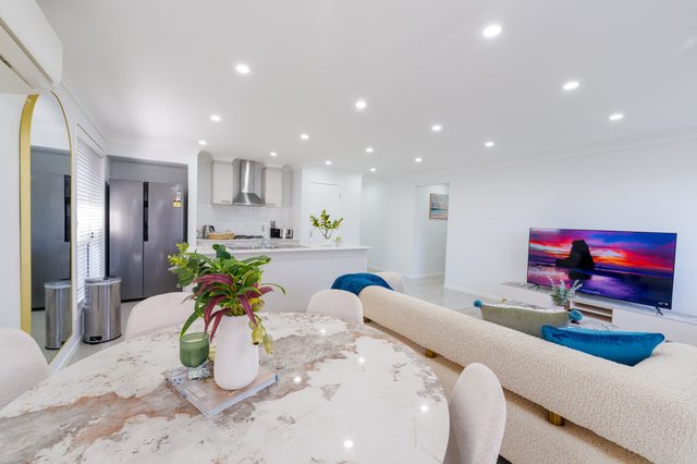 Big Barry by Esteem Retreats — North Kellyville, New South Wales
