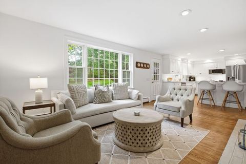 *NEW* Firepit, Outdoor Dining, Large Yard, Office — Chatham, MA