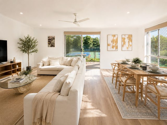 The Dennis Court - Private Tennis Court & Pool — Springwood, Queensland