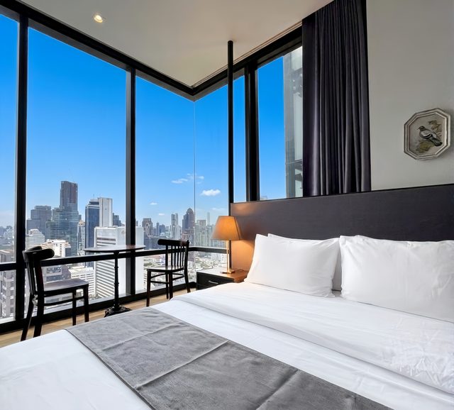 Co-Property - Ashton Silom 35th-Floor Jacuzzi | Pool View, Balcony, 5min to BTS