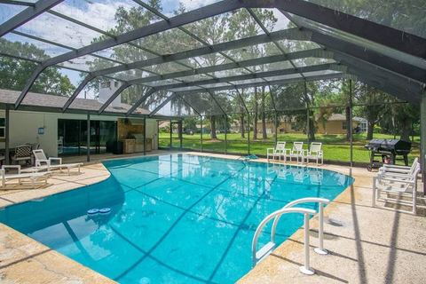 3,300 Sq Ft- Pool - Spacious Crystal River FL