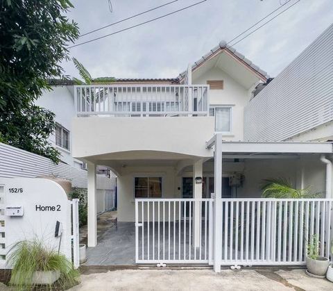 4 Bedroom Minimal Thai Home near Nimman/Maya Mall
