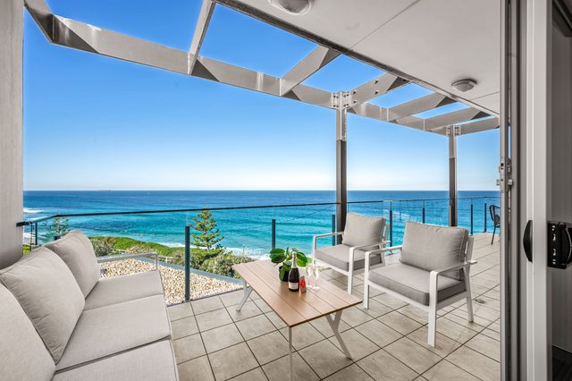 Wave | Beachfront | 2.5 Bedroom | Ocean Views — Merewether, New South Wales