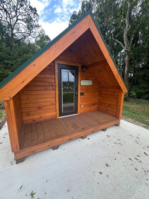 Castoway Canopy Couples Cabin, Umatilla FL — Umatilla, FL
