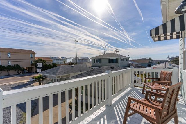 Hanby Hideaway*Cottages@Kure*Pool*Beach*Historic — Kure Beach, NC