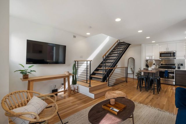 WC 2026 Seattle Stay | 10–15 Min to Lumen + A/C