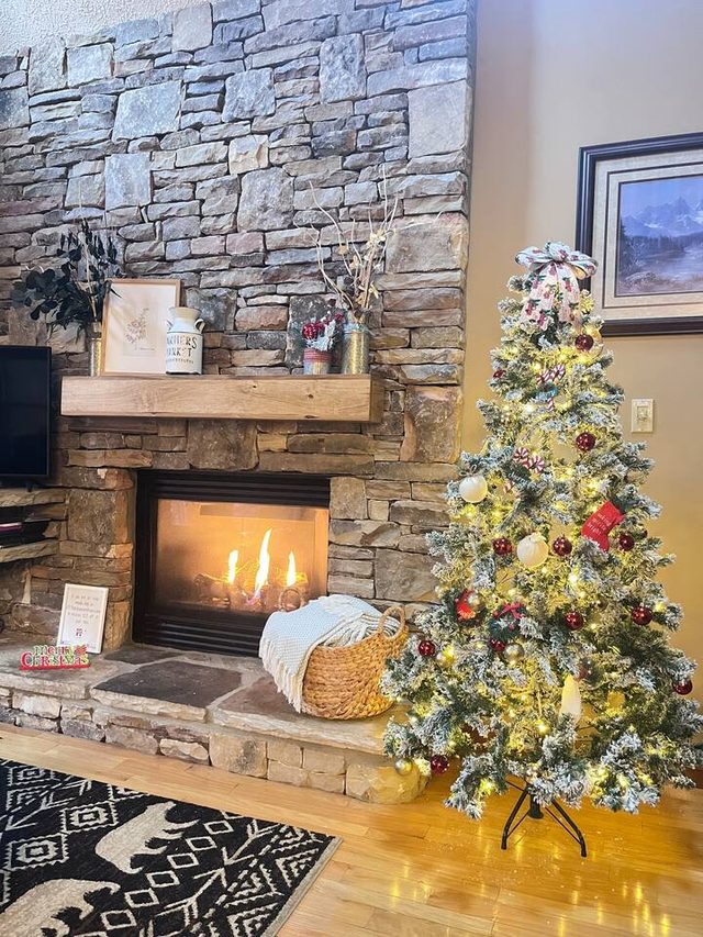 Pool | Hot Tub | Games | 4BR Cabin Near Dollywood!