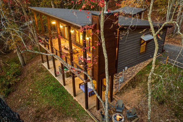 Chardonnay Chalet
