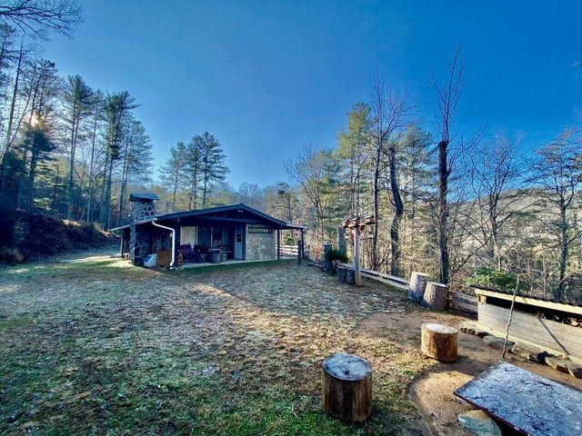 Rocky's Retreat