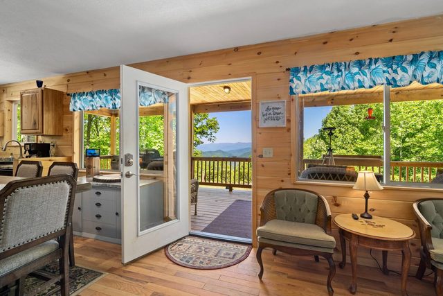 Whiskey Ridge — Bryson City, NC
