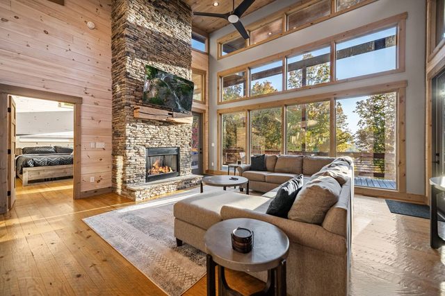 Honeysuckle Chalet — Morganton, GA