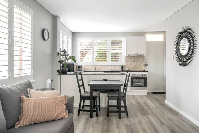 Light and bright, ground floor, aircon. Sleeps 3 — Manly, New South Wales