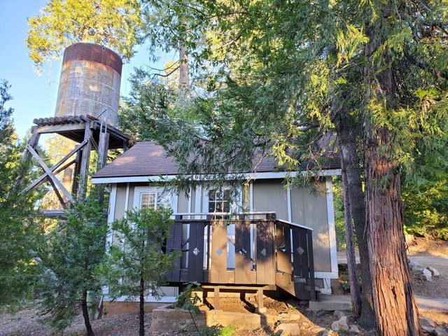 ‡ The Writer's Retreat at The Twin Peaks Lodge ‡ — Twin Peaks, CA